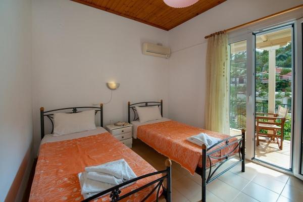 Arthur House Longos  Ngoại thất bức ảnh